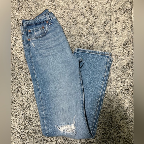 Levi’s 501 Original Fit (Distressed) - Picture 1 of 4